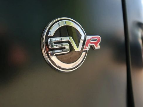 Used 2022 Jaguar F-PACE SVR AWD/4WD image 52