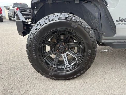Used 2022 Jeep Wrangler Unlimited Sport image 6