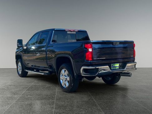 Used 2022 Chevrolet Silverado 2500 LTZ w/ LTZ Premium Package image 5