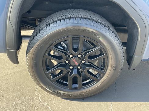 New 2026 GMC Sierra 1500 Elevation w/ Preferred Package image 30