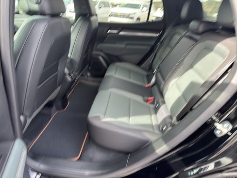 New 2026 GMC Terrain AT4 w/ Technology Package II AWD/4WD image 16