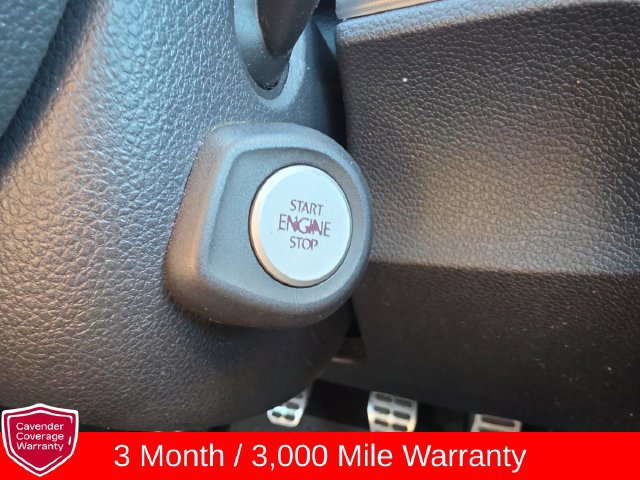Used 2013 Volkswagen Golf R 4-Door AWD/4WD image 30