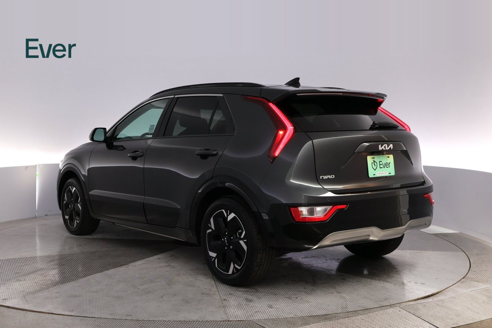 Used 2025 Kia Niro Wind FWD image 17