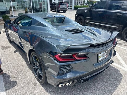 Used 2021 Chevrolet Corvette Stingray Premium Conv w/ Z51 Performance Package RWD image 4