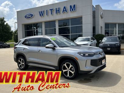 New 2025 Volkswagen Tiguan SE