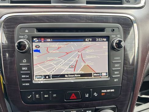 Used 2016 Buick Enclave Leather FWD image 25