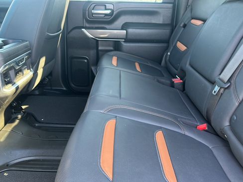 Used 2023 GMC Sierra 2500 AT4 w/ AT4 Premium Plus Package image 18