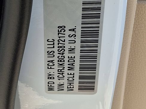 New 2025 Jeep Grand Cherokee L Limited w/ Trailer Tow Package image 16