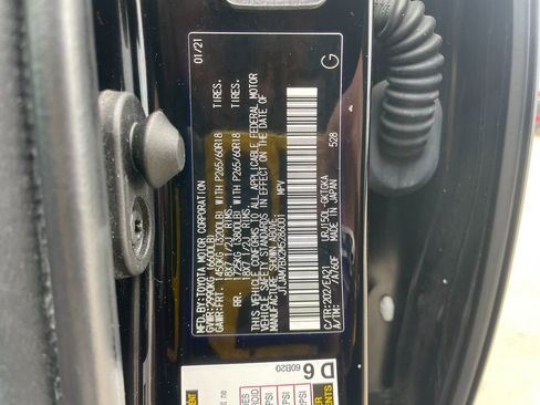 Used 2021 Lexus GX 460 Premium w/ Premium Package AWD/4WD image 33