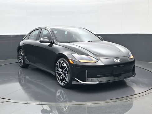 Certified 2023 Hyundai Ioniq 6 Limited AWD/4WD image 3