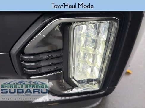 Used 2022 GMC Canyon AT4 image 17