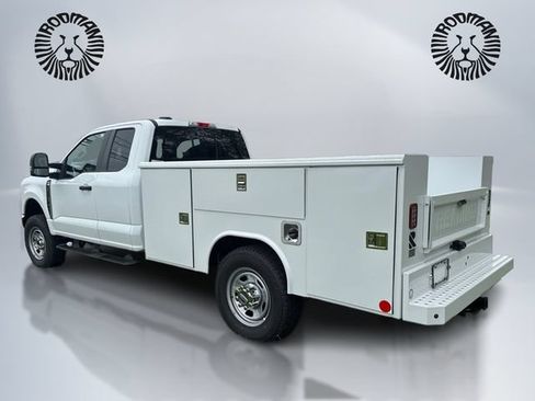 New 2026 Ford F350 XL w/ XL Chrome Package AWD/4WD image 7