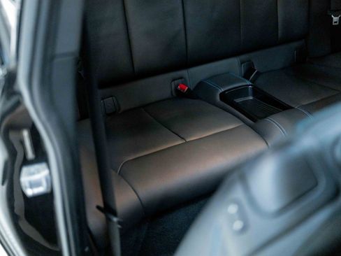 Used 2018 BMW M2 image 79