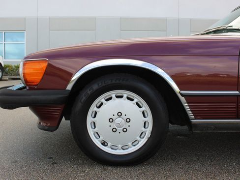 Used 1987 Mercedes-Benz 560 SL image 15
