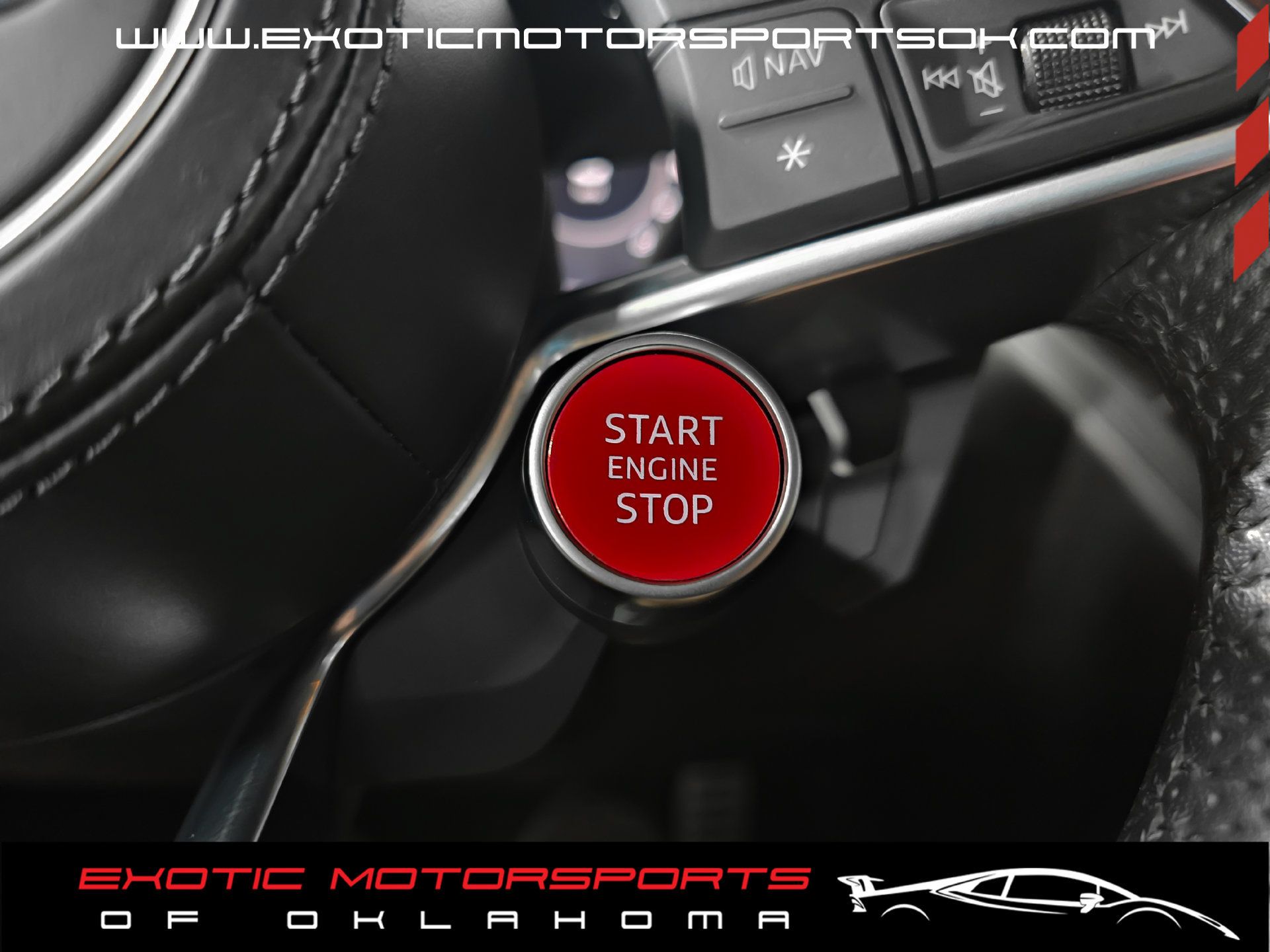 Used 2017 Audi R8 V10 w/ Carbon Exterior Package AWD/4WD image 31