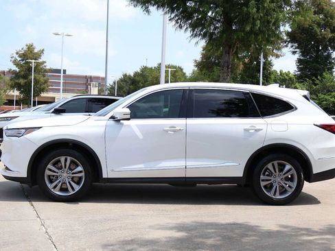 Certified 2024 Acura MDX FWD image 3