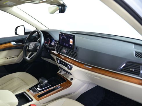 Used 2022 Audi Q5 2.0T Premium image 20