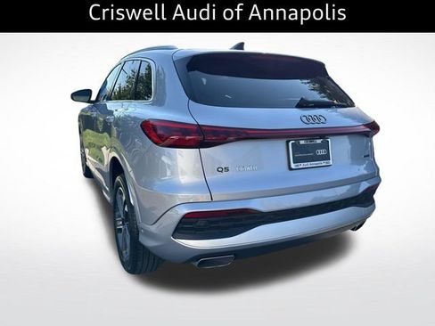 Certified 2025 Audi Q5 Premium w/ Convenience Package AWD/4WD image 5
