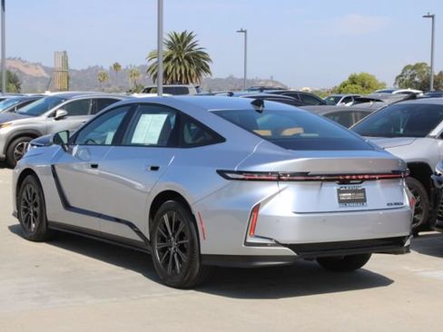 Certified 2026 Lexus ES 350e w/ Convenience Package FWD image 19