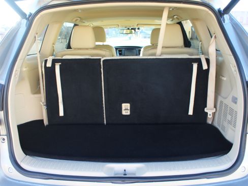 Used 2016 Toyota Highlander Limited image 8