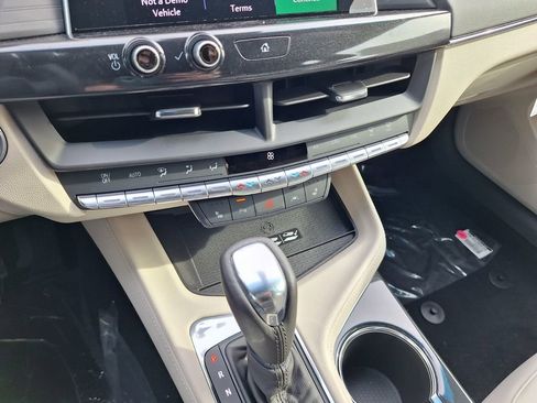 New 2026 Cadillac CT4 Luxury image 14