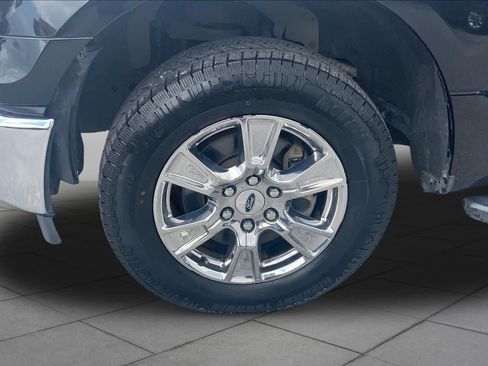 Used 2017 Ford F150 XLT w/ Equipment Group 302A Luxury RWD image 11
