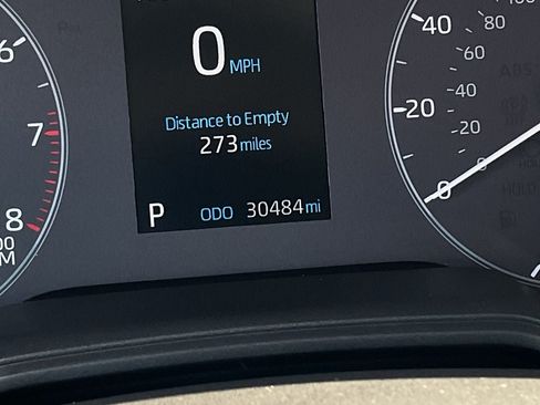 Used 2025 Toyota Corolla LE FWD image 40