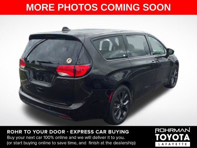 Used 2019 Chrysler Pacifica Touring Plus w/ S Appearance Package FWD image 5