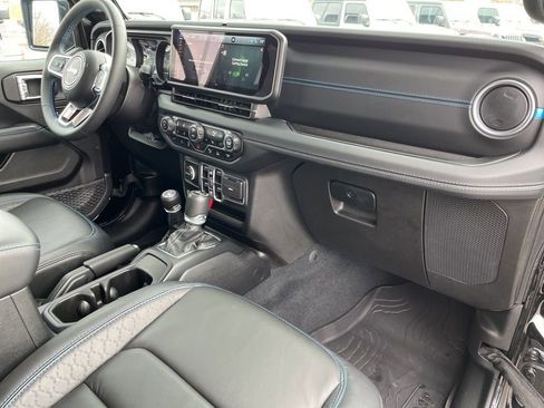 Used 2024 Jeep Wrangler High Altitude image 43