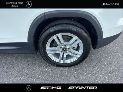 Certified 2022 Mercedes-Benz GLB 250 w/ Premium Package Lite image 7