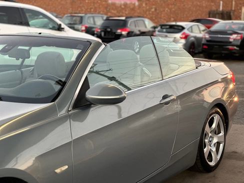 Used 2007 BMW 328i Convertible image 22