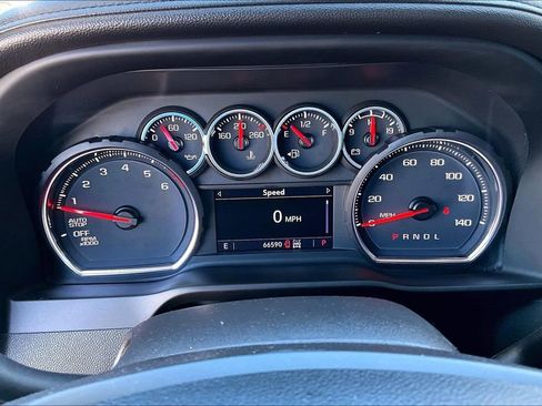 Used 2022 Chevrolet Silverado 1500 LTZ image 9