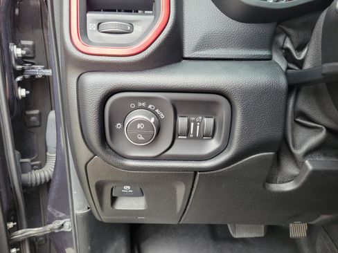 Used 2019 RAM 1500 Rebel image 10