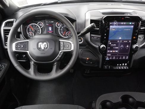Used 2026 RAM 2500 Big Horn AWD/4WD image 25