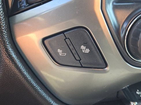 Used 2016 Chevrolet Silverado 1500 LT w/ All Star Edition AWD/4WD image 33