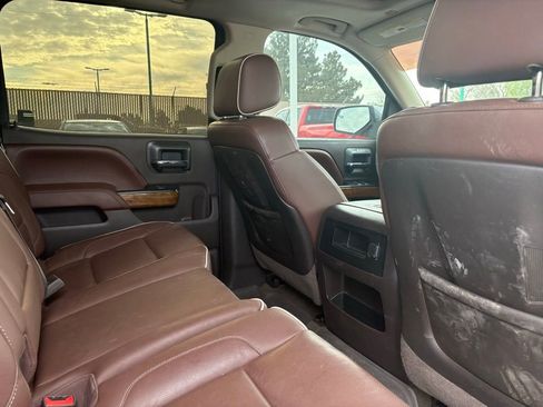 Used 2015 Chevrolet Silverado 1500 High Country w/ High Country Premium Package image 7