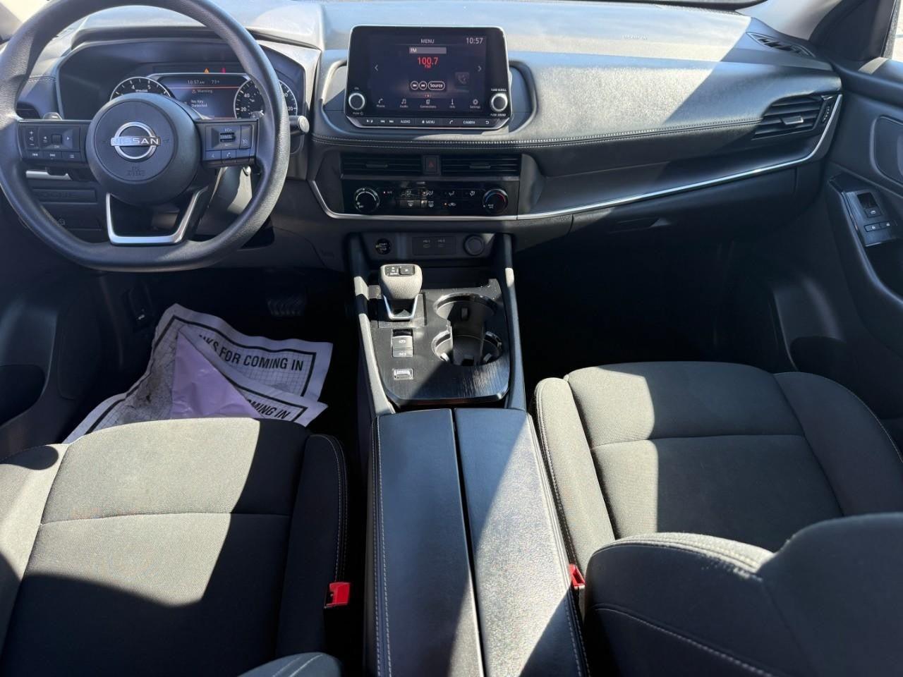 Used 2024 Nissan Rogue S FWD image 11