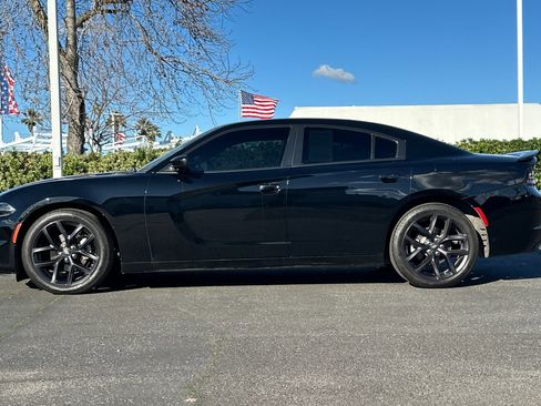 Certified 2022 Dodge Charger SXT w/ Blacktop Package image 7