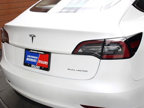 Used 2022 Tesla Model 3 Long Range image 3