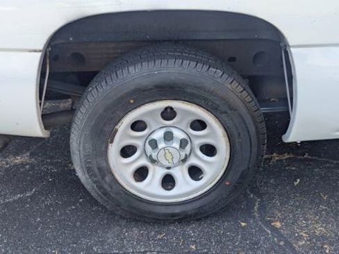 Used 2006 Chevrolet Silverado 1500 W/T RWD image 12