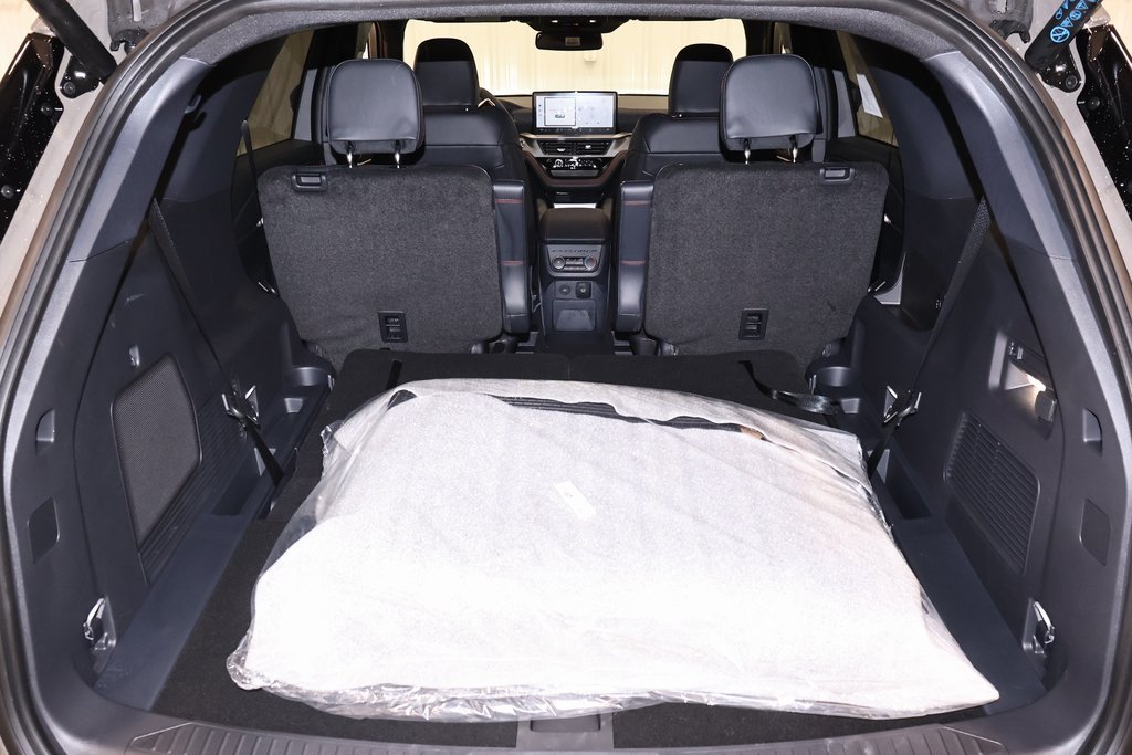 New 2026 Ford Explorer ST-Line w/ ST-Line Street Pack AWD/4WD image 34