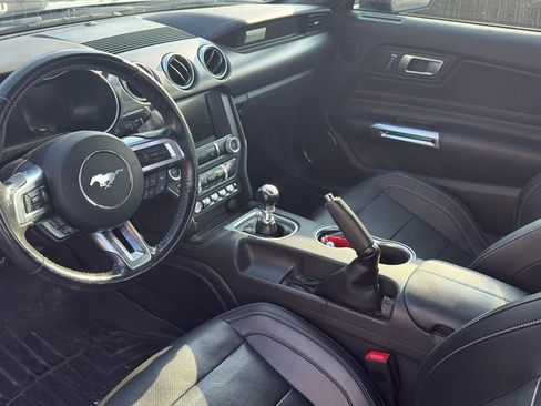Used 2022 Ford Mustang GT Premium w/ Equipment Group 401A RWD image 7