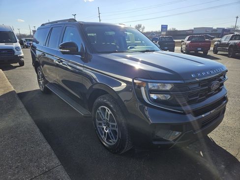 New 2026 Ford Expedition Max Active image 4