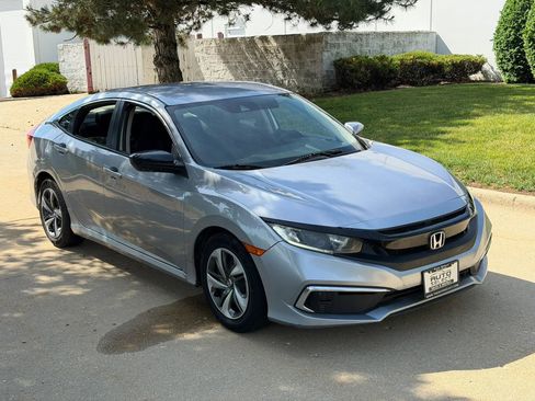 Used 2019 Honda Civic LX image 3