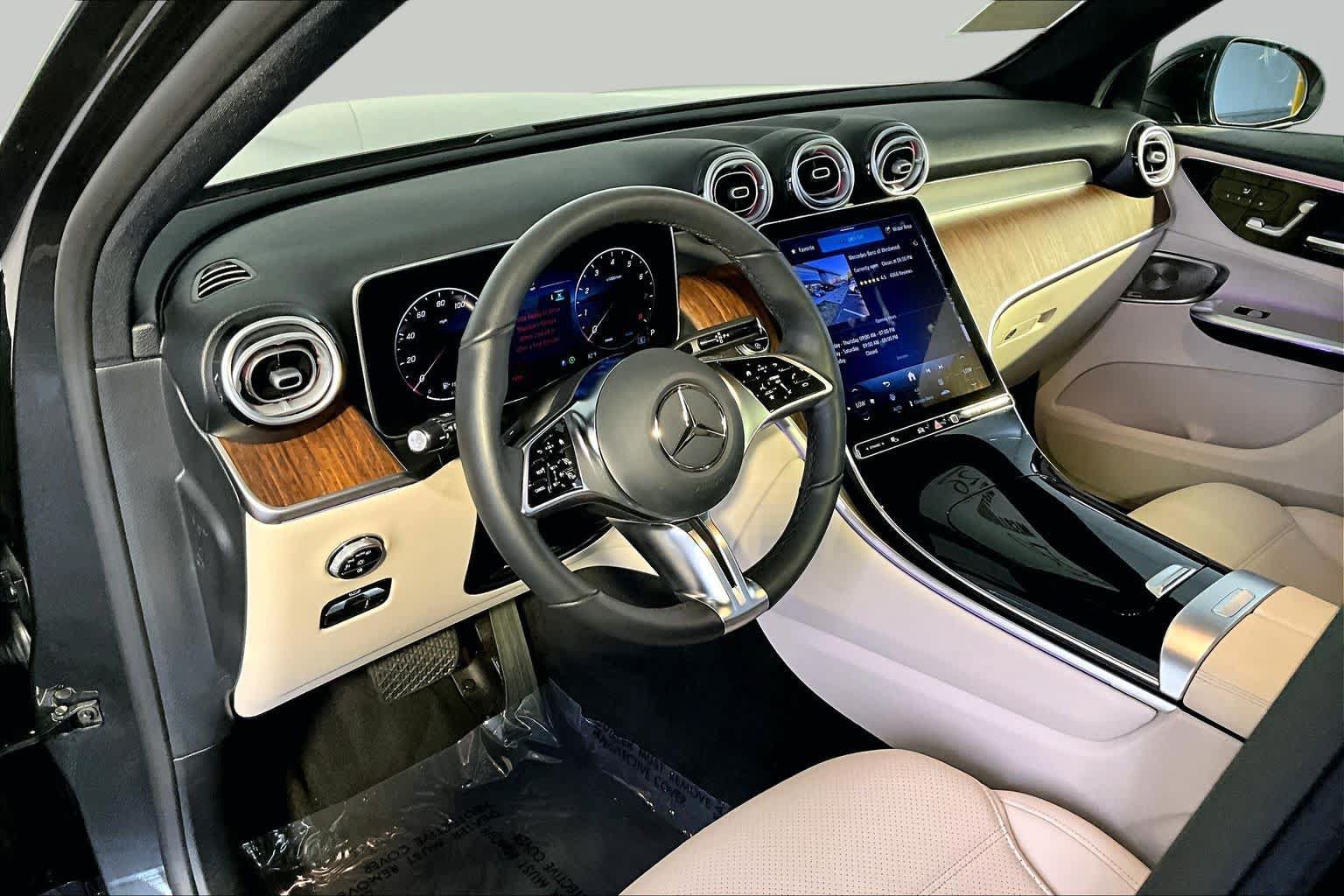 Certified 2026 Mercedes-Benz GLC 300 4MATIC image 18