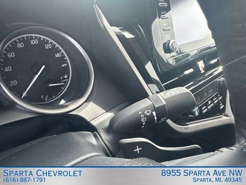 Used 2024 Toyota Camry SE FWD image 20