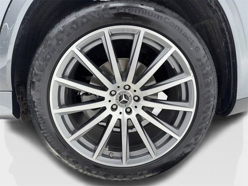 Used 2025 Mercedes-Benz GLS 450 4MATIC image 59