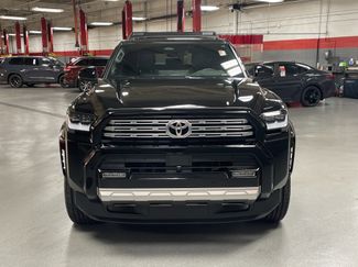 Used 2025 Toyota 4Runner Limited video 3