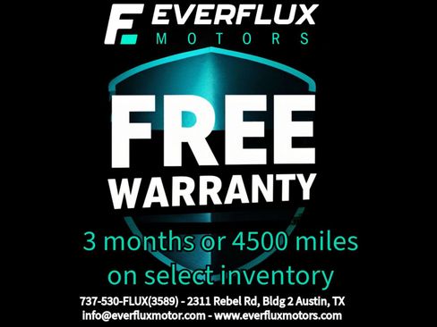 Used 2016 Lincoln Navigator Select image 3