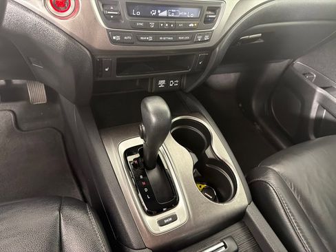 Used 2019 Honda Pilot EX-L image 17